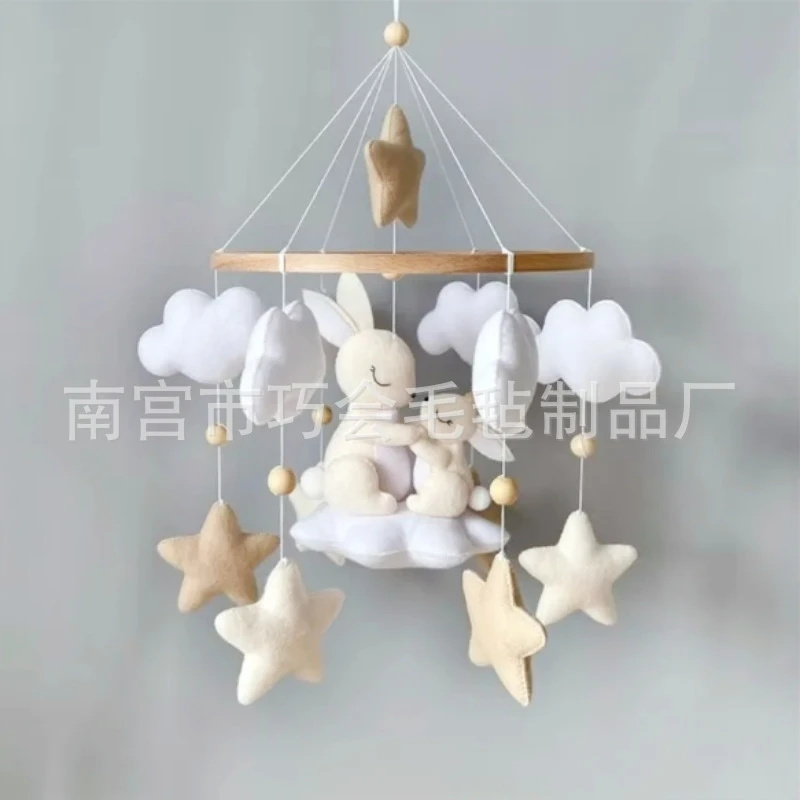Handmade Soft Felt Bunny Baby  - Baby Nursery Neutral recension och pris