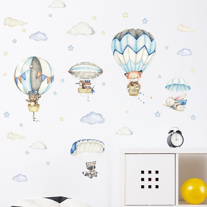 Cartoon Cute Animals Hot Air B - Baby Nursery Wall Mural recension och pris